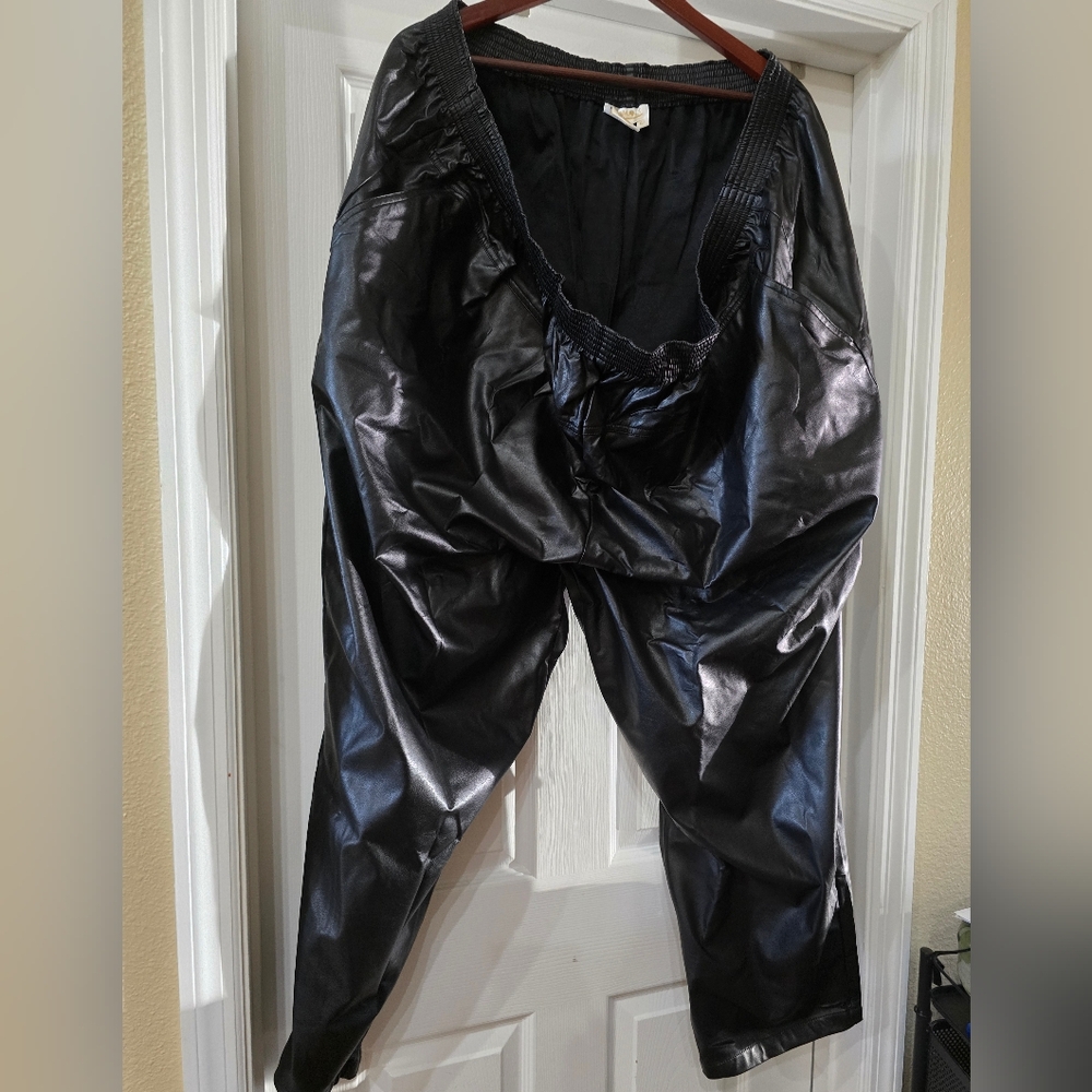 Roaman's Black Glossy Leggings with Elastic Waistband